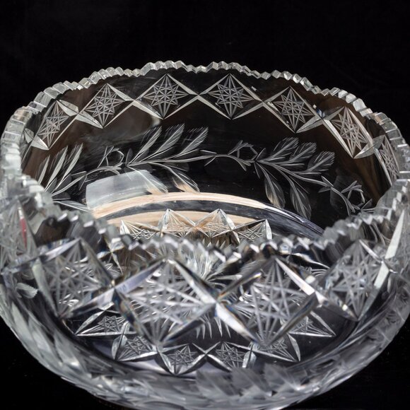 Bohemian Cut Crystal Fruit Bowl - Picture 5 of 8